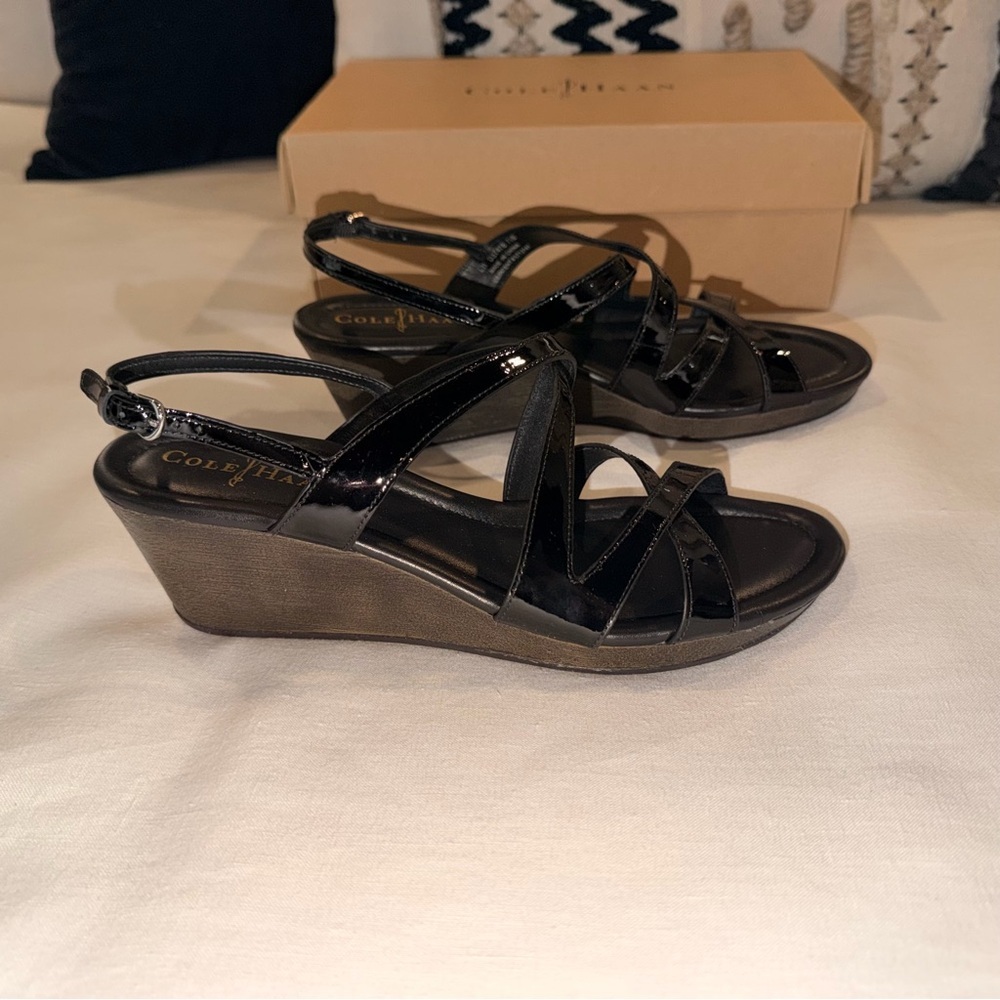 Cole Haan Black Leather Strappy Wedge Sandals Women’s 7.5 - Picture 4 of 6